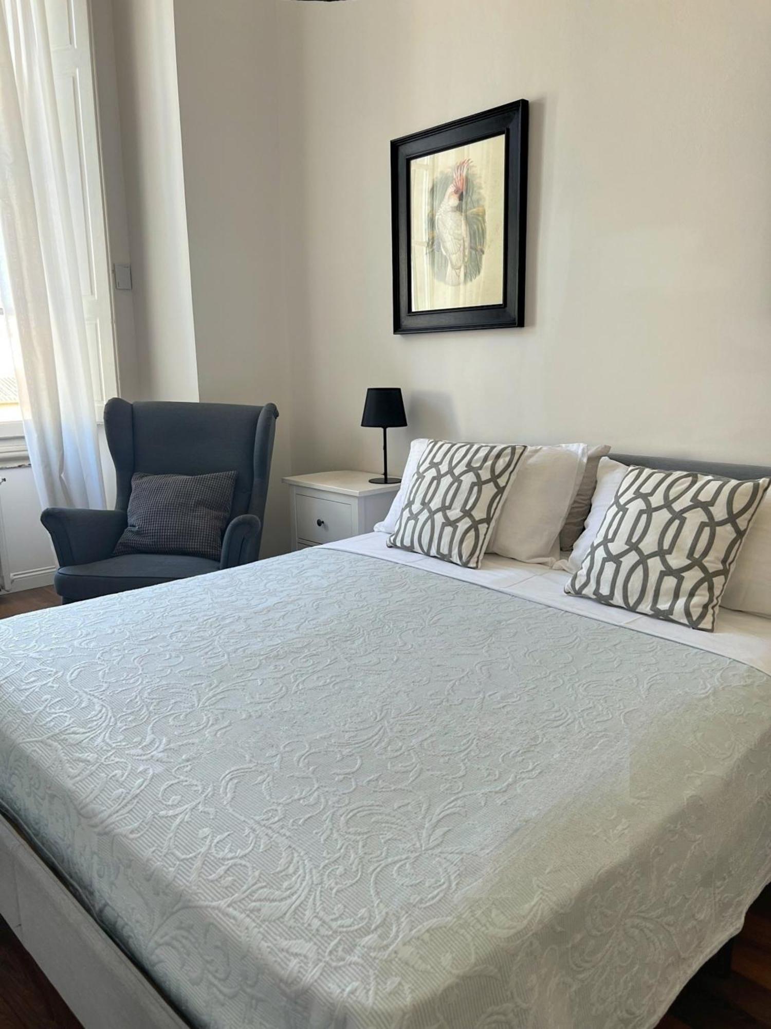 Santa Rosa Florence Apartments 3 Bedrooms - Private Parking Exteriör bild