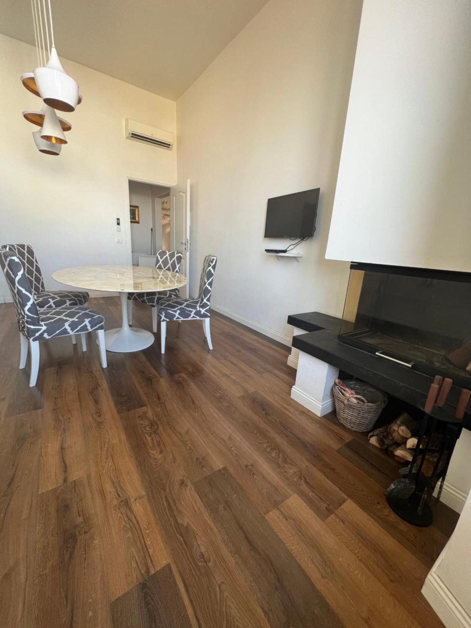 Santa Rosa Florence Apartments 3 Bedrooms - Private Parking Exteriör bild