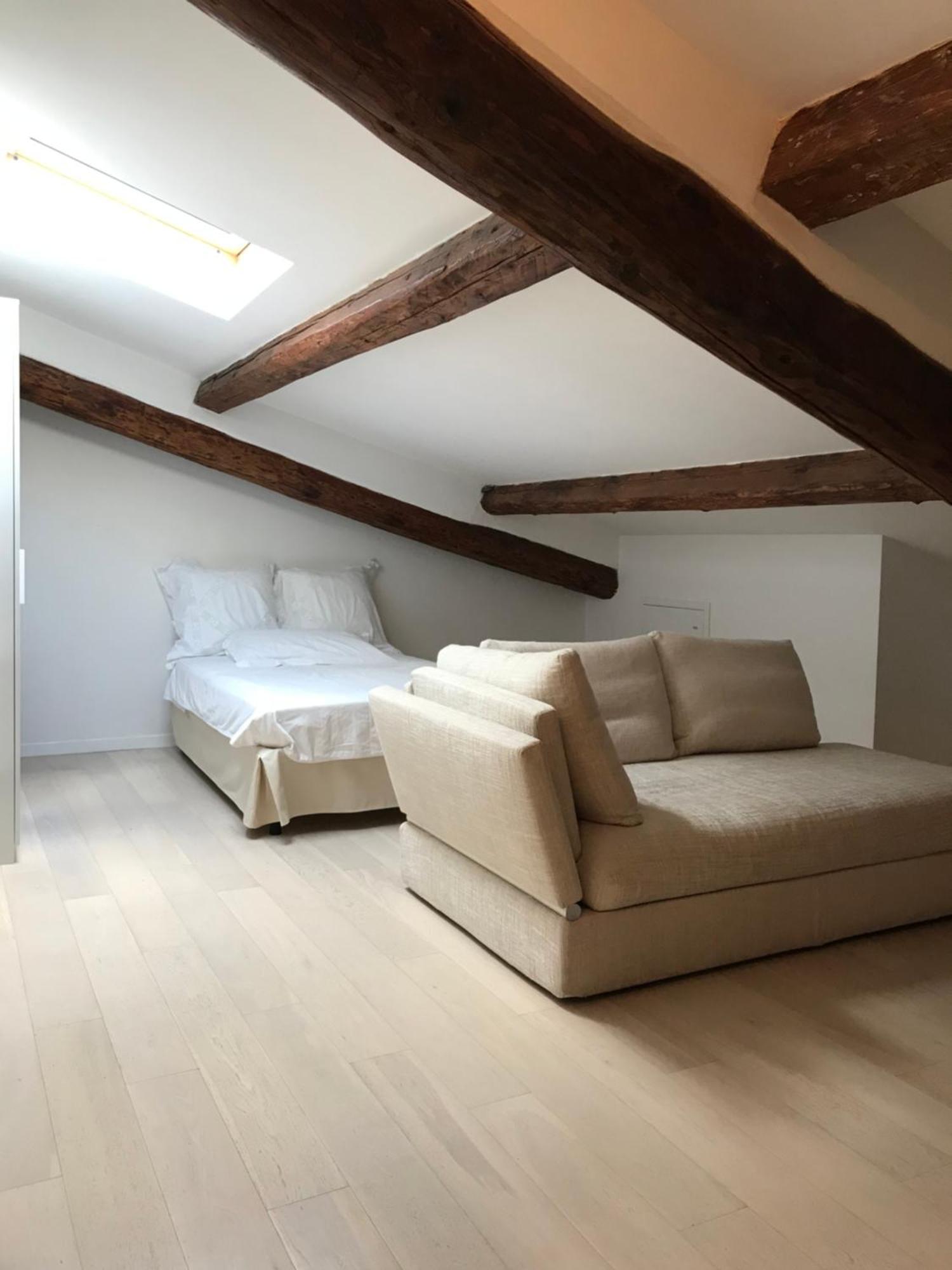 Santa Rosa Florence Apartments 3 Bedrooms - Private Parking Exteriör bild